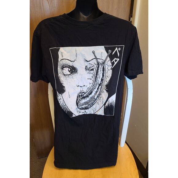 CRUNCHY ROLL JOJI ITO ANIME JAPANESE CARTOON TEE T SHIRT m Black - Picture 3 of 5